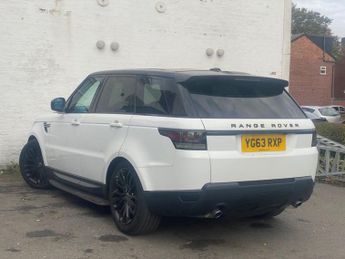 LAND ROVER RANGE ROVER SPORT 3.0 SD V6 HSE SUV 5dr Diesel Auto 4WD Euro 5 (s/s) (292 ps)