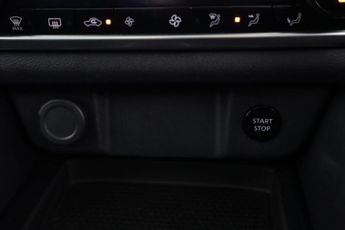 NISSAN QASHQAI 1.5 h e-POWER N-Connecta Auto Euro 6 (s/s) 5dr