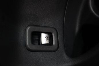 MERCEDES-BENZ EQC EQC 400 80kWh AMG Line (Premium Plus) Auto 4MATIC 5dr