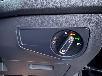 VOLKSWAGEN TIGUAN 2.0 TDI SEL SUV 5dr Diesel DSG 4Motion Euro 6 (s/s) (150 ps)