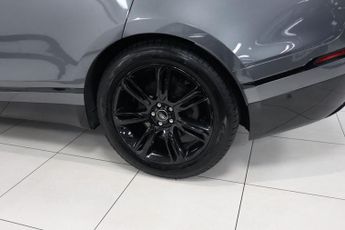 LAND ROVER RANGE ROVER VELAR 2.0 D240 R-Dynamic SE SUV 5dr Diesel Auto 4WD Euro 6 (s/s) (240