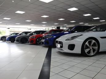 LAND ROVER RANGE ROVER SPORT 3.0 SD V6 Autobiography Dynamic SUV 5dr Diesel Auto 4WD Euro 6 (