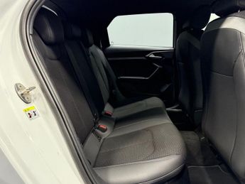 AUDI A1 1.0 TFSI 30 S line Sportback 5dr Petrol S Tronic Euro 6 (s/s) (1