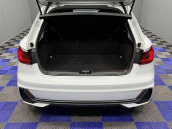 AUDI A1 1.0 TFSI 30 S line Sportback 5dr Petrol S Tronic Euro 6 (s/s) (1