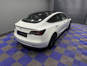 TESLA Model 3 Standard Range Plus Saloon 4dr Electric Auto RWD (241 bhp)