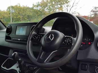 MERCEDES-BENZ SPRINTER 2.0 315 CDI Progressive Panel Van 5dr Diesel Manual RWD L2 H2 Eu