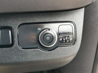 MERCEDES-BENZ SPRINTER 2.0 315 CDI Progressive Panel Van 5dr Diesel Manual RWD L2 H2 Eu