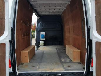 MERCEDES-BENZ SPRINTER 2.0 315 CDI Progressive Panel Van 5dr Diesel Manual RWD L2 H2 Eu