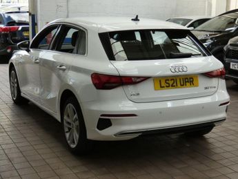 AUDI A3 1.0 TFSI 30 Sport Sportback 5dr Petrol S Tronic Euro 6 (s/s) (11