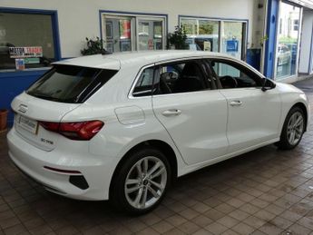 AUDI A3 1.0 TFSI 30 Sport Sportback 5dr Petrol S Tronic Euro 6 (s/s) (11