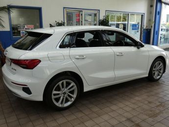 AUDI A3 1.0 TFSI 30 Sport Sportback 5dr Petrol S Tronic Euro 6 (s/s) (11
