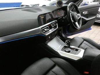 BMW 3 SERIES 2.0 330e 12kWh M Sport Touring 5dr Petrol Plug-in Hybrid Auto xD