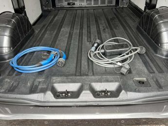 FORD TRANSIT CUSTOM Transit Custom 320 Sport EV 5dr