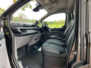 FORD TRANSIT CUSTOM Transit Custom 320 Sport EV 5dr