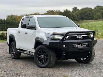 TOYOTA HILUX 2.8 HI-Luxury Invincible X D-4D 4WD Double Cab Auto 4WD 5dr