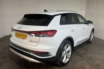 AUDI Q4 E-TRON 40 S line SUV 5dr Electric Auto 82kWh (204 ps) 10.25in Multimedi
