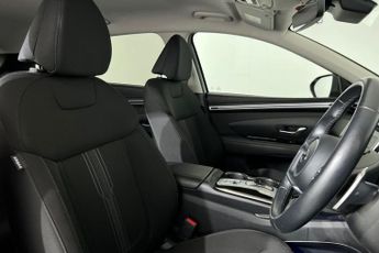 HYUNDAI TUCSON 1.6 h T-GDi 13.8kWh Premium SUV 5dr Petrol Plug-in Hybrid Auto 4