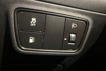 HYUNDAI TUCSON 1.6 h T-GDi 13.8kWh Premium SUV 5dr Petrol Plug-in Hybrid Auto 4