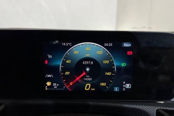 MERCEDES-BENZ CLA 1.3 CLA180 AMG Line Coupe 4dr Petrol 7G-DCT Euro 6 (s/s) (136 ps