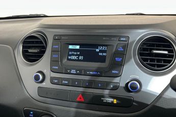 HYUNDAI I10 1.2 SE Hatchback 5dr Petrol Auto Euro 6 (87 ps) DAB - Digital Ra