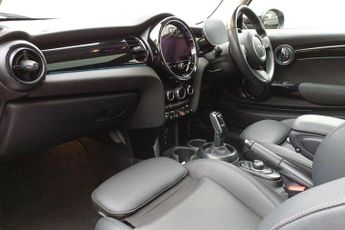 MINI HATCH 1.5 Cooper Classic Hatchback 3dr Petrol Steptronic Euro 6 (s/s) 