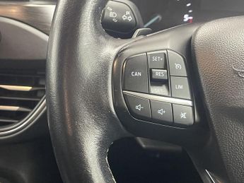 FORD FOCUS 1.5 EcoBlue Vignale Hatchback 5dr Diesel Auto Euro 6 (s/s) (120