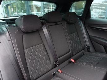 SKODA KAROQ 2.0 TSI SportLine SUV 5dr Petrol DSG 4WD Euro 6 (s/s) (190 ps)