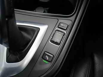 BMW 3 SERIES 3.0 330d M Sport Saloon 4dr Diesel Auto xDrive Euro 6 (s/s) (258