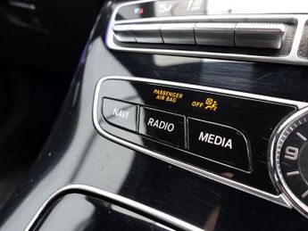 MERCEDES-BENZ E-CLASS 2.0 E220d AMG Line Estate 5dr Diesel G-Tronic+ Euro 6 (s/s) (194