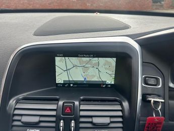 VOLVO XC60 2.4 D5 SE Lux Nav SUV 5dr Diesel Auto AWD Euro 6 (s/s) (220 ps)