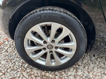 RENAULT ZOE R110 EV50 52kWh Iconic Hatchback 5dr Electric Auto (Rapid Charge