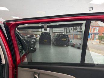 CITROEN GRAND C4 SPACETOURER 1.2 PureTech Feel MPV 5dr Petrol EAT6 Euro 6 (s/s) (130 ps)