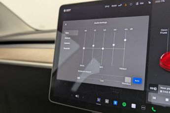 TESLA Model 3 Standard Range Plus Saloon 4dr Electric Auto RWD (241 bhp)