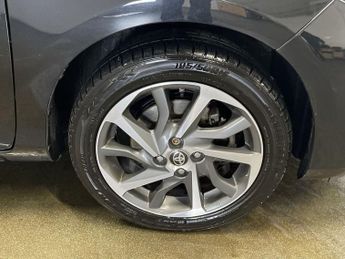 TOYOTA YARIS 1.5 VVT-h Excel Hatchback 5dr Petrol Hybrid E-CVT Euro 6 (s/s) (