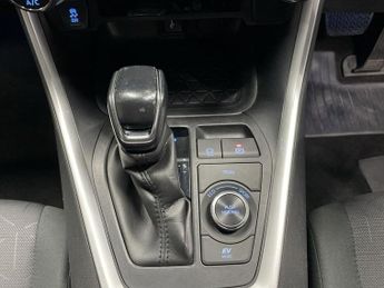 TOYOTA RAV4 2.5 VVT-h Design SUV 5dr Petrol Hybrid CVT 4WD Euro 6 (s/s) (222