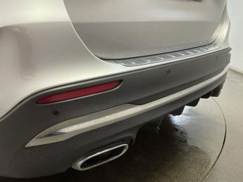 MERCEDES-BENZ GLA 2.0 GLA200d AMG Line (Premium) SUV 5dr Diesel 8G-DCT Euro 6 (s/s