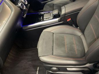 MERCEDES-BENZ GLA 2.0 GLA200d AMG Line (Premium) SUV 5dr Diesel 8G-DCT Euro 6 (s/s