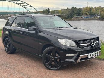 Mercedes M Class 3.0 ML350 V6 BlueTEC Sport SUV 5dr Diesel G-Tronic 4WD Euro 6 (s
