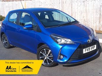 Toyota Yaris 1.5 VVT-i Icon Tech Hatchback 5dr Petrol Manual Euro 6 (111 ps)