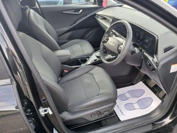 KIA NIRO 1.6h GDi 3 SUV 5dr Petrol Hybrid DCT Euro 6 (s/s) (139 bhp)