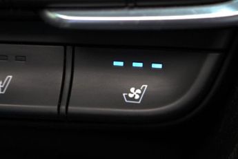 HYUNDAI SANTA FE 2.2 CRDi Premium SE SUV 5dr Diesel Auto 4WD Euro 6 (s/s) 7 Seat 