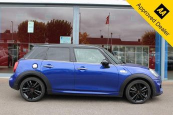 MINI HATCH 2.0 Cooper S Sport Hatchback 5dr Petrol Steptronic Euro 6 (s/s) 