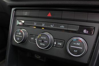 VOLKSWAGEN T-ROC 1.0 TSI GPF S SUV 5dr Petrol Manual Euro 6 (s/s) (115 ps)