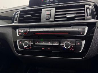 BMW 1 SERIES 1.5 118i GPF M Sport Shadow Edition Hatchback 5dr Petrol Auto Eu