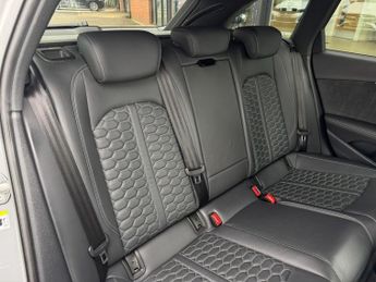 AUDI RS4 AVANT 2.9 TFSI V6 Estate 5dr Petrol Tiptronic quattro Euro 6 (s/s) (45