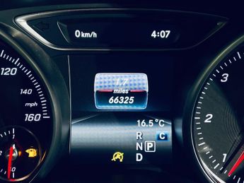 MERCEDES-BENZ CLA 2.1 CLA220d AMG Line Shooting Brake 5dr Diesel 7G-DCT Euro 6 (s/