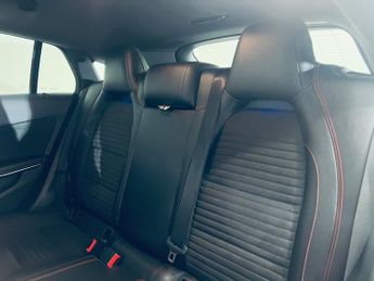 MERCEDES-BENZ CLA 2.1 CLA220d AMG Line Shooting Brake 5dr Diesel 7G-DCT Euro 6 (s/