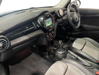 MINI HATCH 1.5 Cooper D Hatchback 5dr Diesel Steptronic Euro 6 (s/s) (116 p