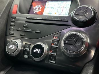 CITROEN DS5 2.0 HDi DStyle Hatchback 5dr Diesel Manual Euro 5 (160 ps)