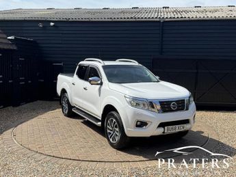 Nissan Navara 2.3 dCi Tekna Pickup Double Cab 4dr Diesel Manual 4WD Euro 6 (s/